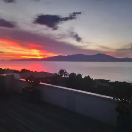 Avec Terrasse - Vue Imprenable !